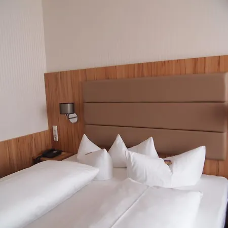 Hotel Am Bad 3*